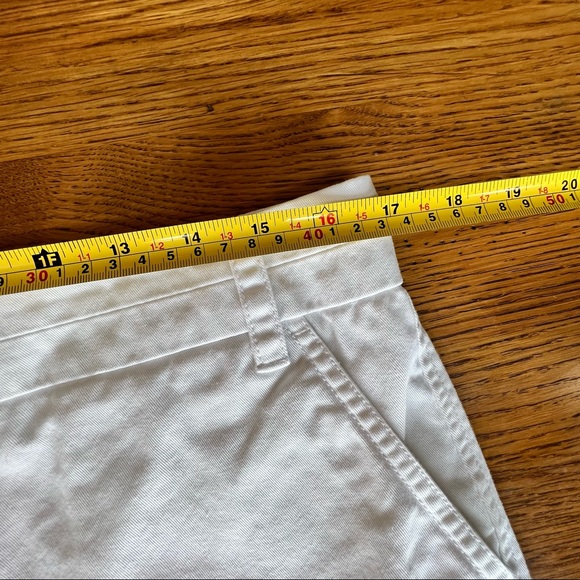 ⭐️ J Crew White Chino 6” Inseam Short Size 10 - Picture 7 of 12